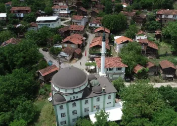 Bursa’nın bu mahallesine virüs uğramadı