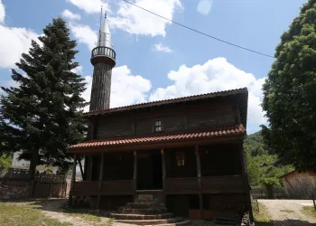 Bursa’da çivi çakılmadan yapılan cami, 136 yıldır ayakta