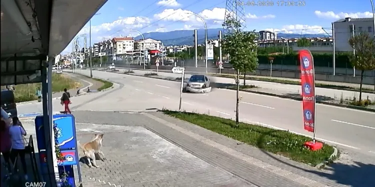 Bursa’da ölümün teğet geçti̇ği̇ o anlar…