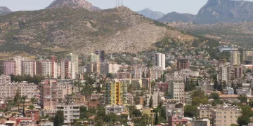 Virüs görülmeyen ilçenin başkanı: Risk taşıyan gelmesin