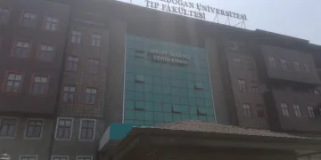 Ri̇ze’de üniversiteyi karıştıran mobbing iddiası