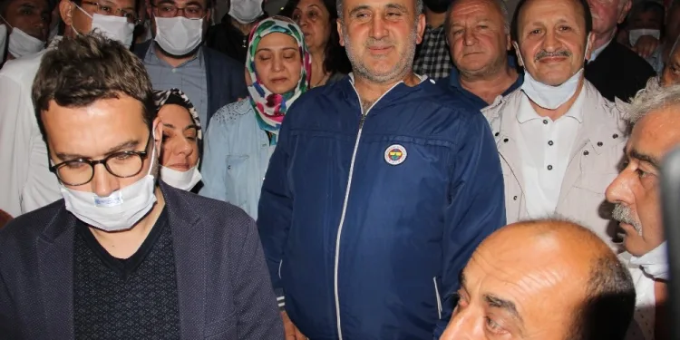 Saldırıya Uğrayan İnci̇rli̇ova Beledi̇ye Başkanı Kaya: