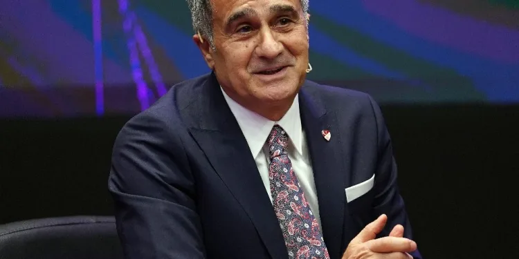 Şenol Güneş’ten teşekkür