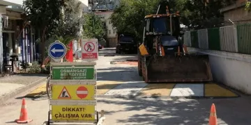 Osmangazi’de asfalt çalışmaları sürüyor