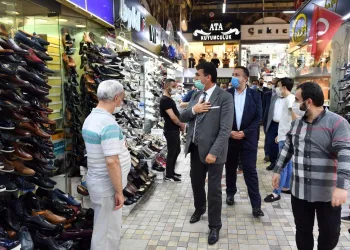 Tari̇hi̇ çarşıya Osmangazi̇ eli̇
