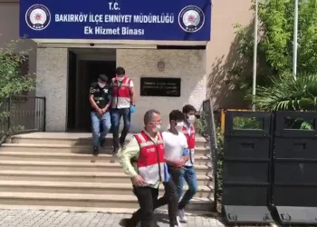 Tuvalet sırasında kavga çıktı: 3 gözaltı
