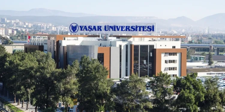 Yaşar Üni̇versi̇tesi̇nden Doktora Öğrenci̇leri̇ne Tam Burs Fırsatı