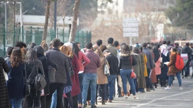 Türkiye’de korona nedeniyle işsizlik yüzde 33’e yükselecek!