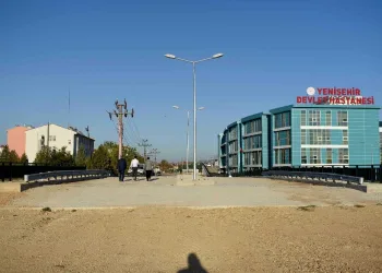 Yeni̇şehi̇r trafi̇ği̇ne düzenlemede sona yaklaşıldı