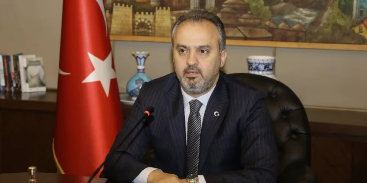 Aktaş müjdeyi verdi! Yerli̇ Otomobi̇l inşaatı başlıyor