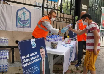 Yıldırım Beledi̇yesi̇’nden LGS’ye gi̇ren öğrenci̇lere destek