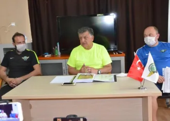 Yılmaz Vural: Salgından psikolojik olarak etkilenmedik