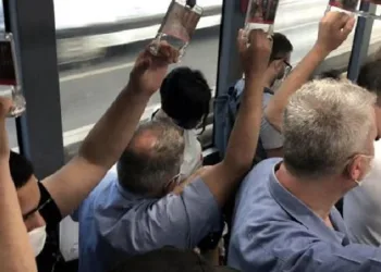 Sosyal mesafesiz yolculuk…