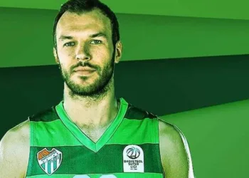 Frutti Extra Bursaspor Can Maxim Mutaf ile yeniden anlaştı