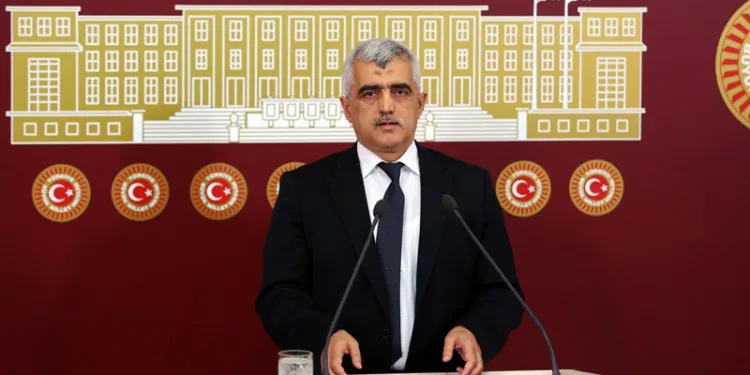 HDP’li Gergerlioğlu: “Sosyal medyalarımızı artık bir göz takip etmeye çalışacak”
