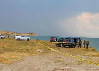 Van Gölü’nden batan tekneden bir acı haber daha