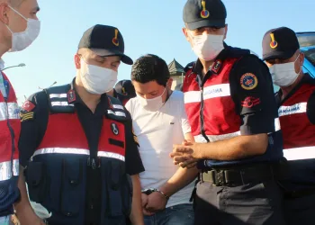 Pınar’ın katiline eşinden boşanma davası