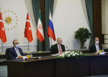 Türkiye-İran-Rusya Zirvesi başladı