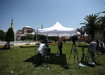 Ayasofya’ya yerli ve yabancı medya ilgisi