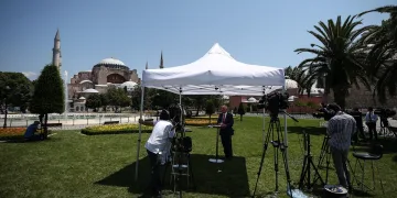 Ayasofya’ya yerli ve yabancı medya ilgisi