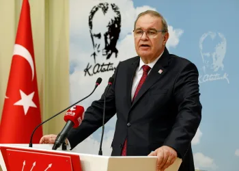 CHP Parti Sözcüsü Öztrak gündemi değerlendirdi