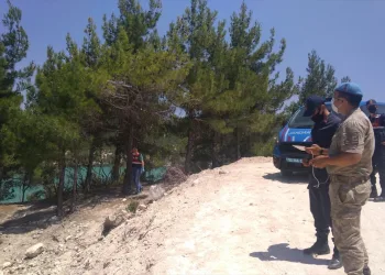 Kayıp Alzheimer hastası kadın drone ile aranıyor
