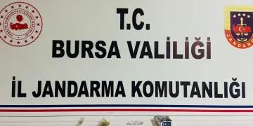 İnegöl’de durdurulan araçtan uyuşturucu çıktı