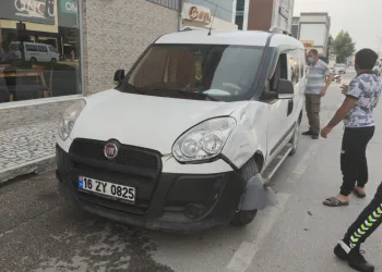 İnegöl’de kaza: 2’si çocuk 4 yaralı