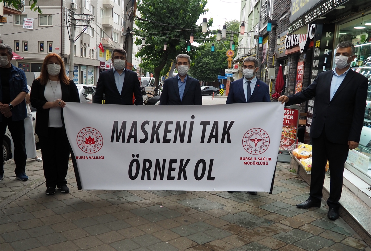 Bursa'da "sosyal mesafe, maske ve hijyen" denetimi