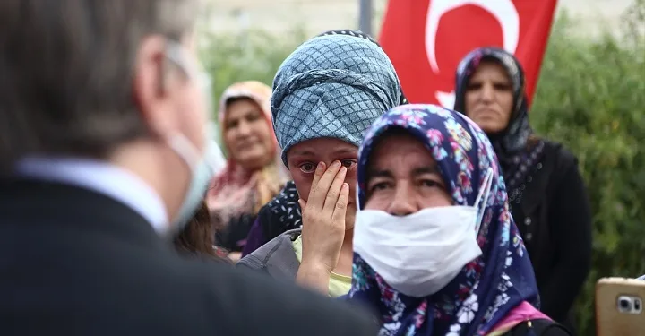 Aksaray Valisi’nden kız çocuklarına: Sizi biz okutacağız