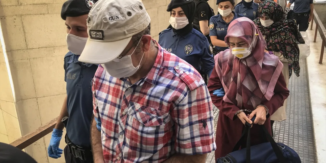 Bursa’da FETÖ üyesi 14 zanlı adliyeye gönderildi