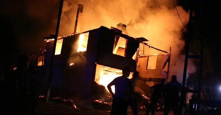 Bolu’da iki çocuk evde çıkan yangında öldü