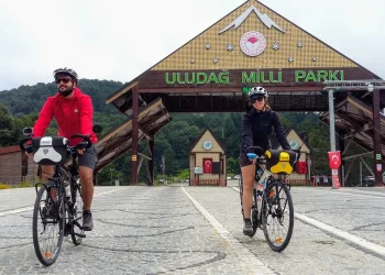 Barselona’dan Bursa’ya pedal çevirdiler