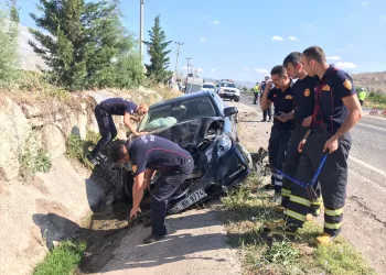 Sinop Valisi trafik kazası geçirdi! 1 ölü