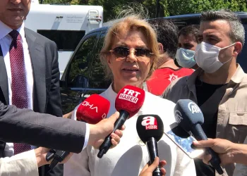 Tansu Çiller Ayasofya’nın açılışında gazetecilerin sorularını yanıtladı