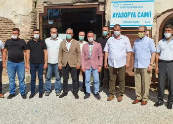 İznik Ayasofya Camii müze olsun önerisine kınama