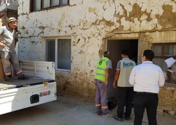 Kestel’deki sel mağdurlarına beyaz eşya desteği