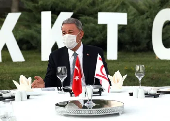 Bakan Akar’dan Doğu Akdeniz mesajı