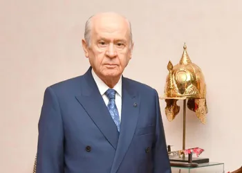 Bahçeli, Twitter’a geri döndü