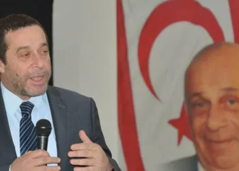 Rauf Denktaş’ın oğlu Cumhurbaşkanı adayı oldu
