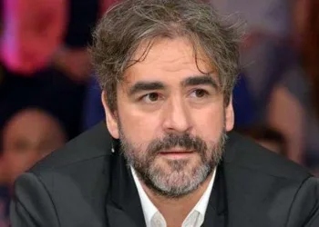 Gazeteci Deniz Yücel’e 2 yıl 9 ay hapis!