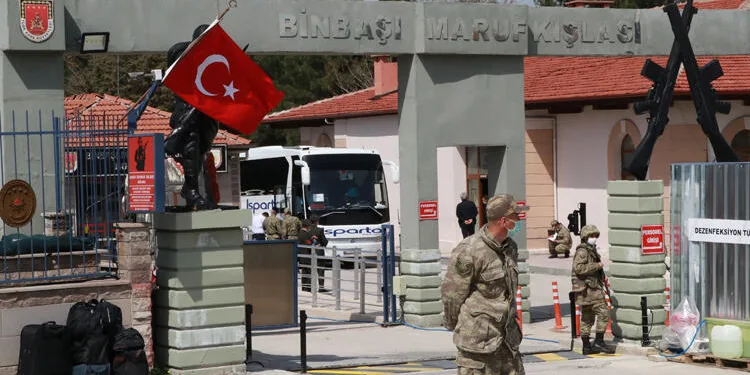 Burdur’da karantinaya alınan asker sayısı arttı