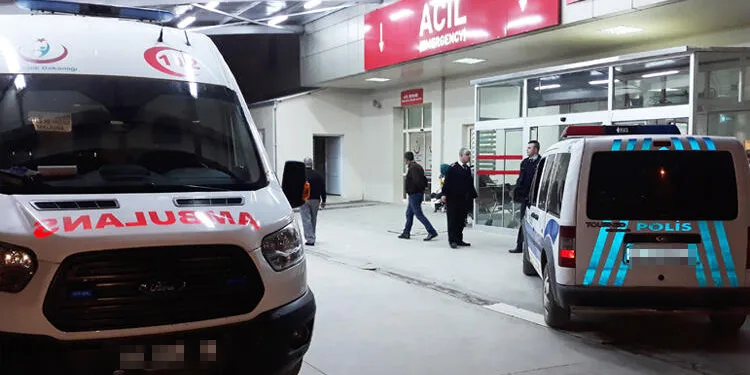 Önce 4 yaşındaki kızını sonra da kendini öldürdü