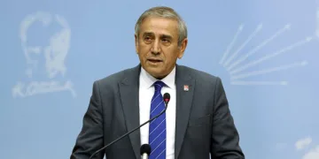 CHP Genel Başkan Yardımcısı’ndan eğitim değerlendirmesi