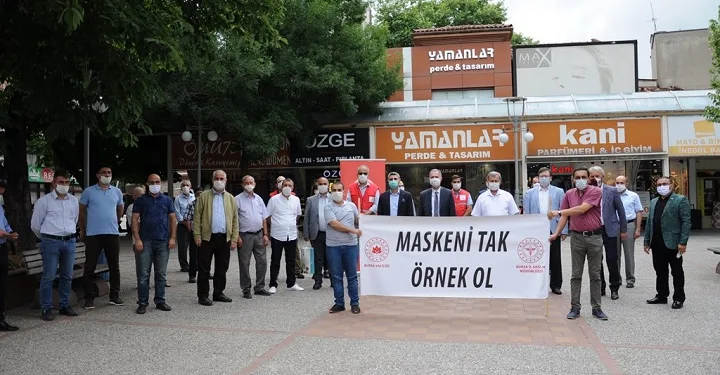 İnegöl’de ‘Maskeni tak, örnek ol’ dönemi