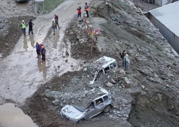 Artvin’de sel: 1 ölü, 3 kayıp