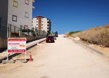Osmangazi çalışıyor, kaldırımlar güzelleşiyor