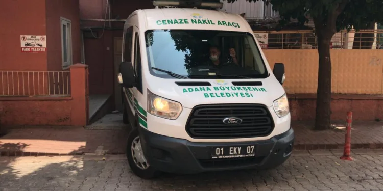 Akrabasının attığı yumrukla hayatını kaybetti