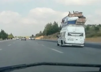 Aşırı yüklü minibüsle ölümüne yolculuk
