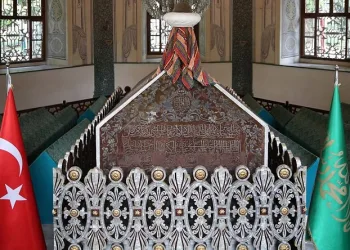 Bursa’daki türbelerde ‘Sancak Nöbeti’ başlıyor